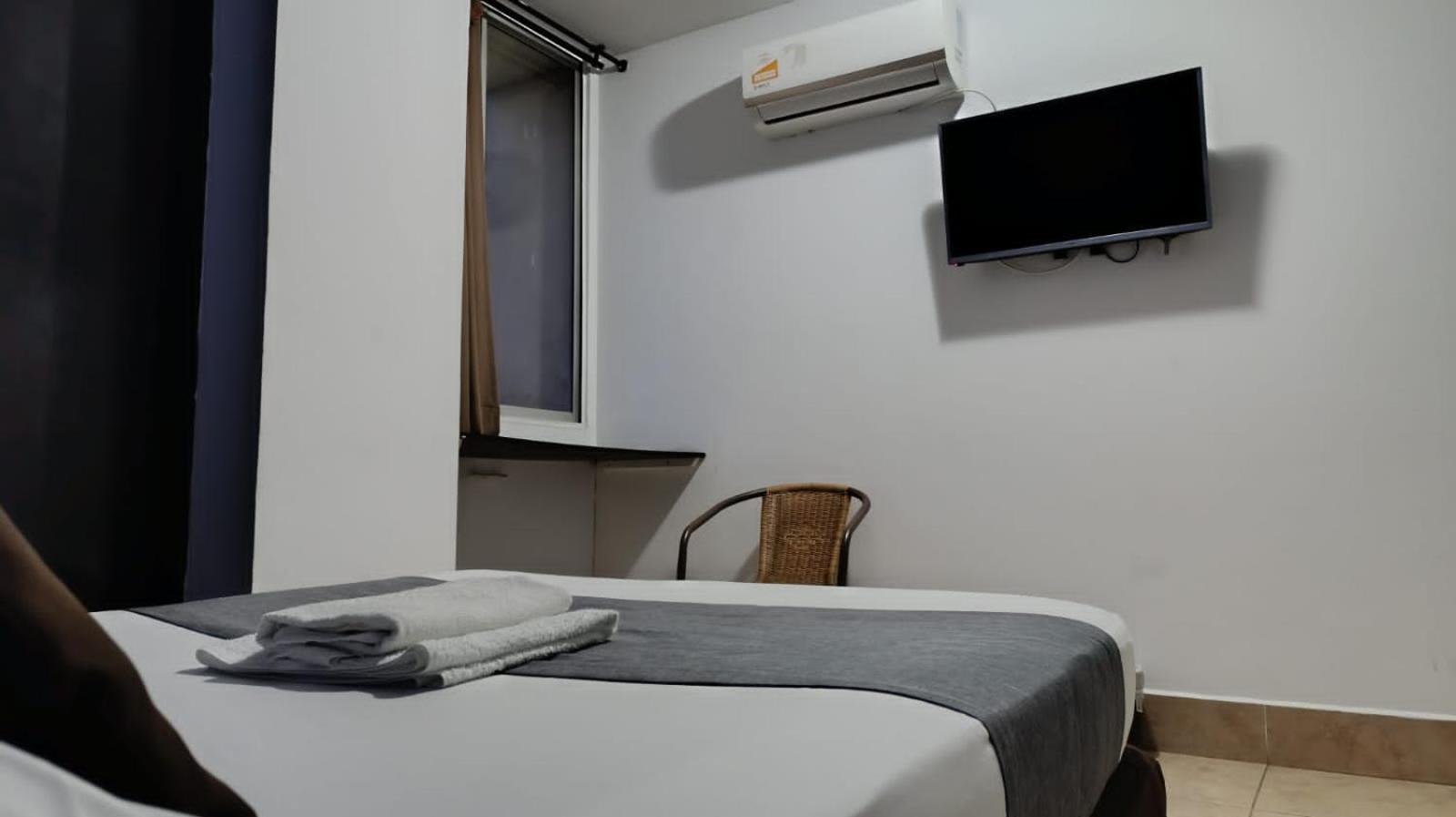 Hotel Ariston กาลี ภายนอก รูปภาพ