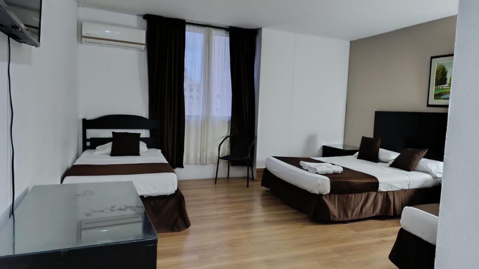 Hotel Ariston กาลี ภายนอก รูปภาพ