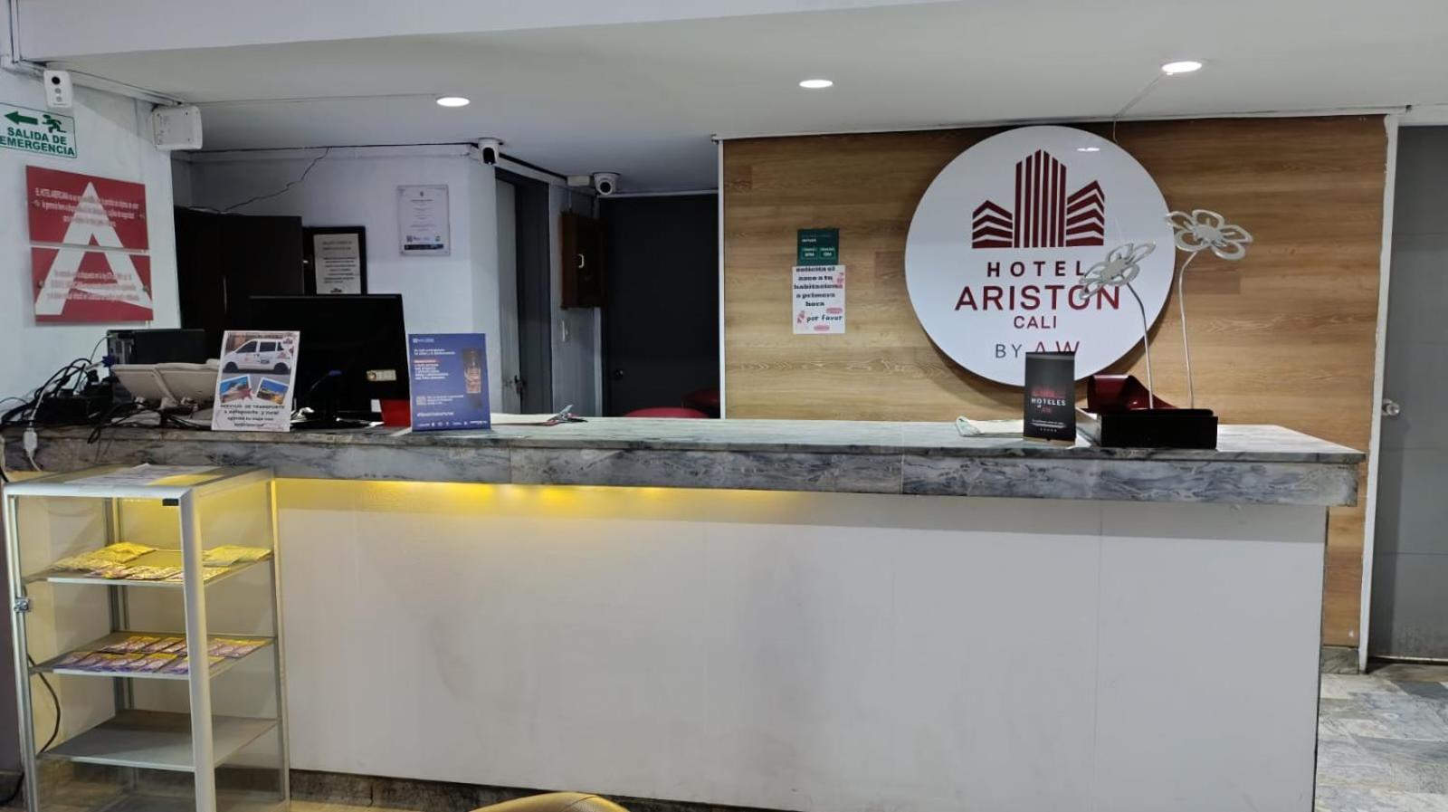 Hotel Ariston กาลี ภายนอก รูปภาพ
